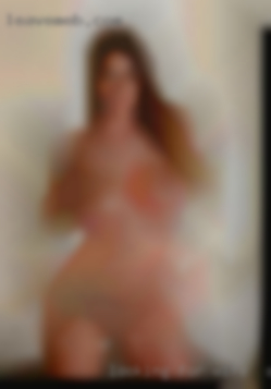 Looking wife in swing club for couple or singles for fun.